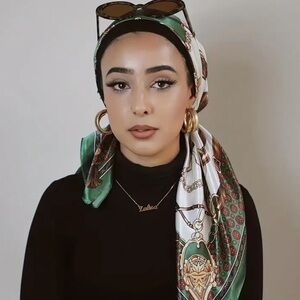 Elegant & Soft Scarf